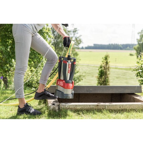 IEGREMDĒJAMIE SŪKŅI NETĪRAM ŪDENIM