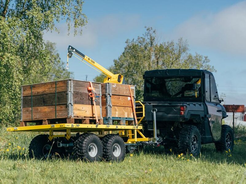 PLAKANĀ PLATFORMA (FD-1200/PRO-1200 piekabēm)